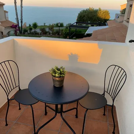 Lighthouse View I شقة